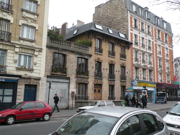  maison en brique avec terrasse, rue de la Glacière